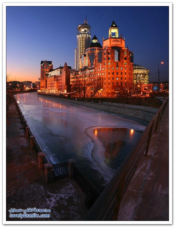 اضغط على الصورة لعرض أكبر. 

الإسم:	cities-night-078.jpg 
مشاهدات:	26 
الحجم:	110.6 كيلوبايت 
الهوية:	846846